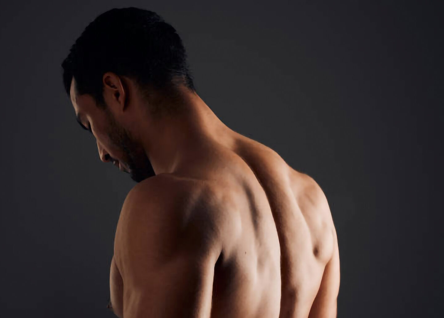 6 Perfumes para Homens Sexy, Confiantes e Sedutores