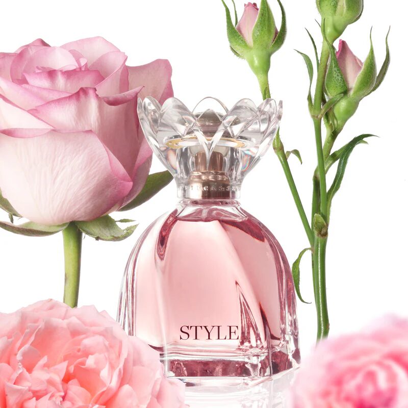 Romantic Style Princesse Marina De Bourbon